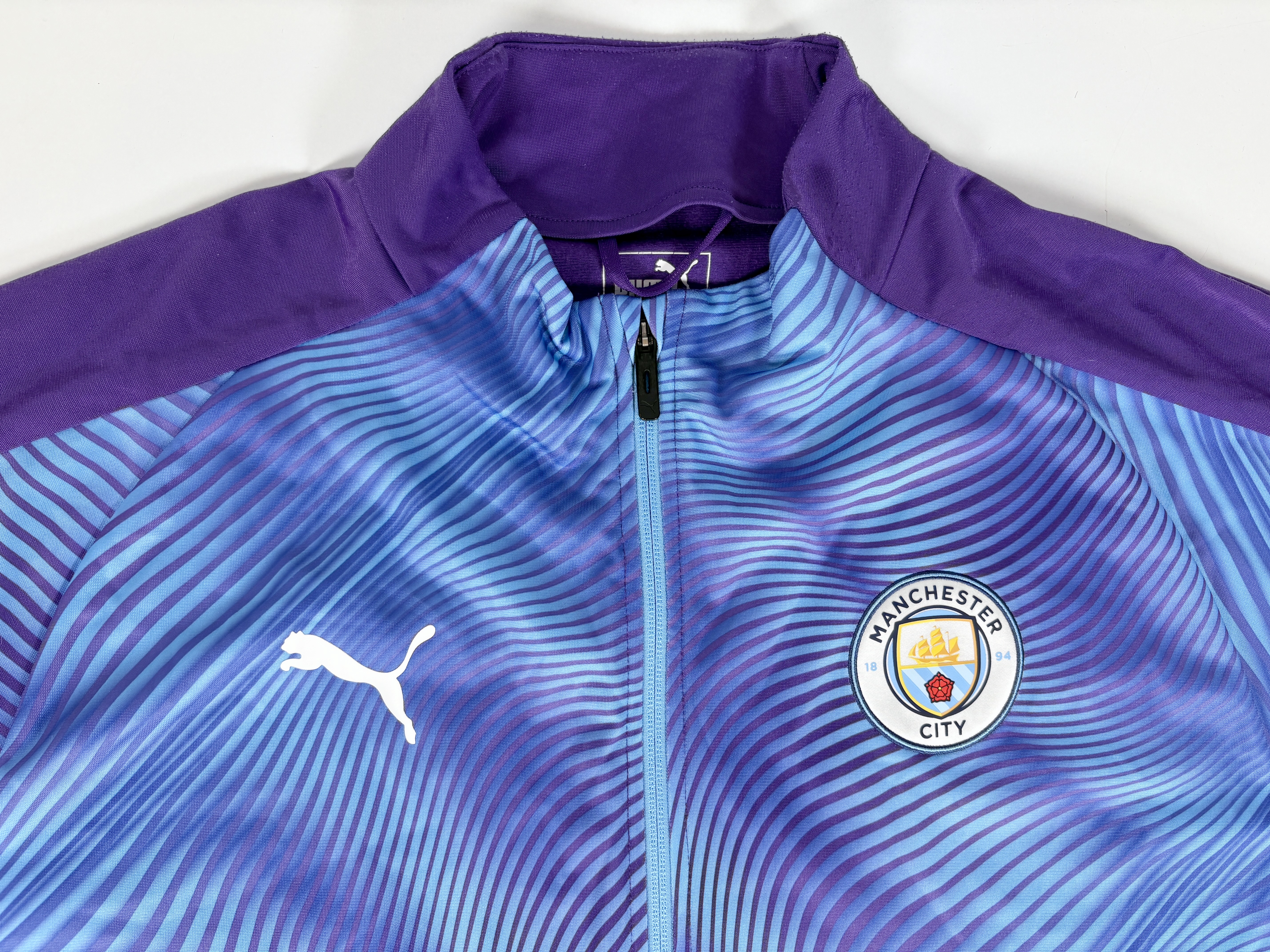 MANCHESTER CITY 2019/20 PUMA Training Jacket 2XL - Image 4