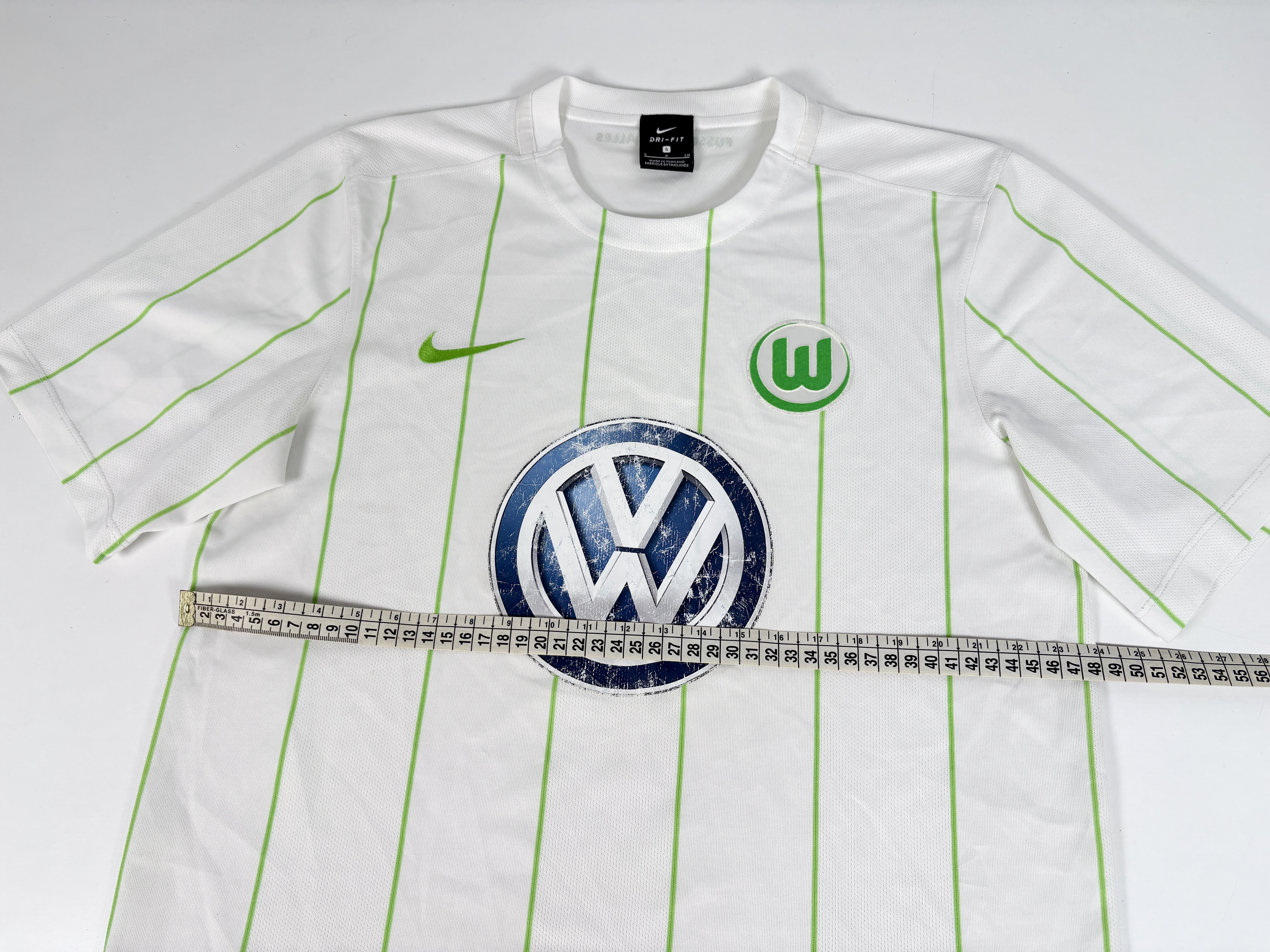 VfL Wolfsburg 2016/17 Nike Away Shirt S - Image 8