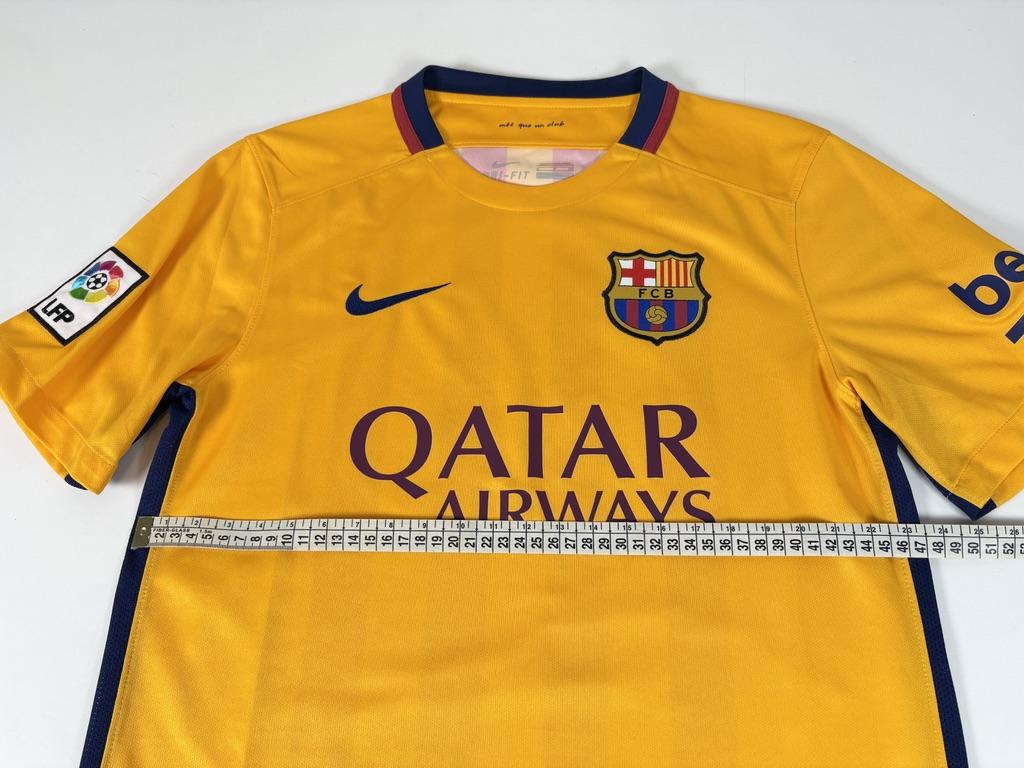 Barcelona FC 2015/16 Nike Away Football Shirt S - Image 10