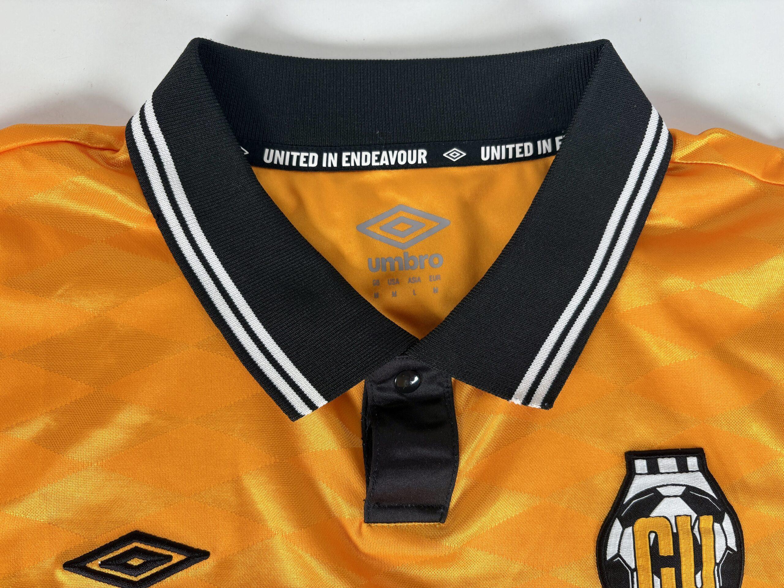CAMBRIDGE UNITED FC 2024/25 UMBRO Shirt M England - Image 3