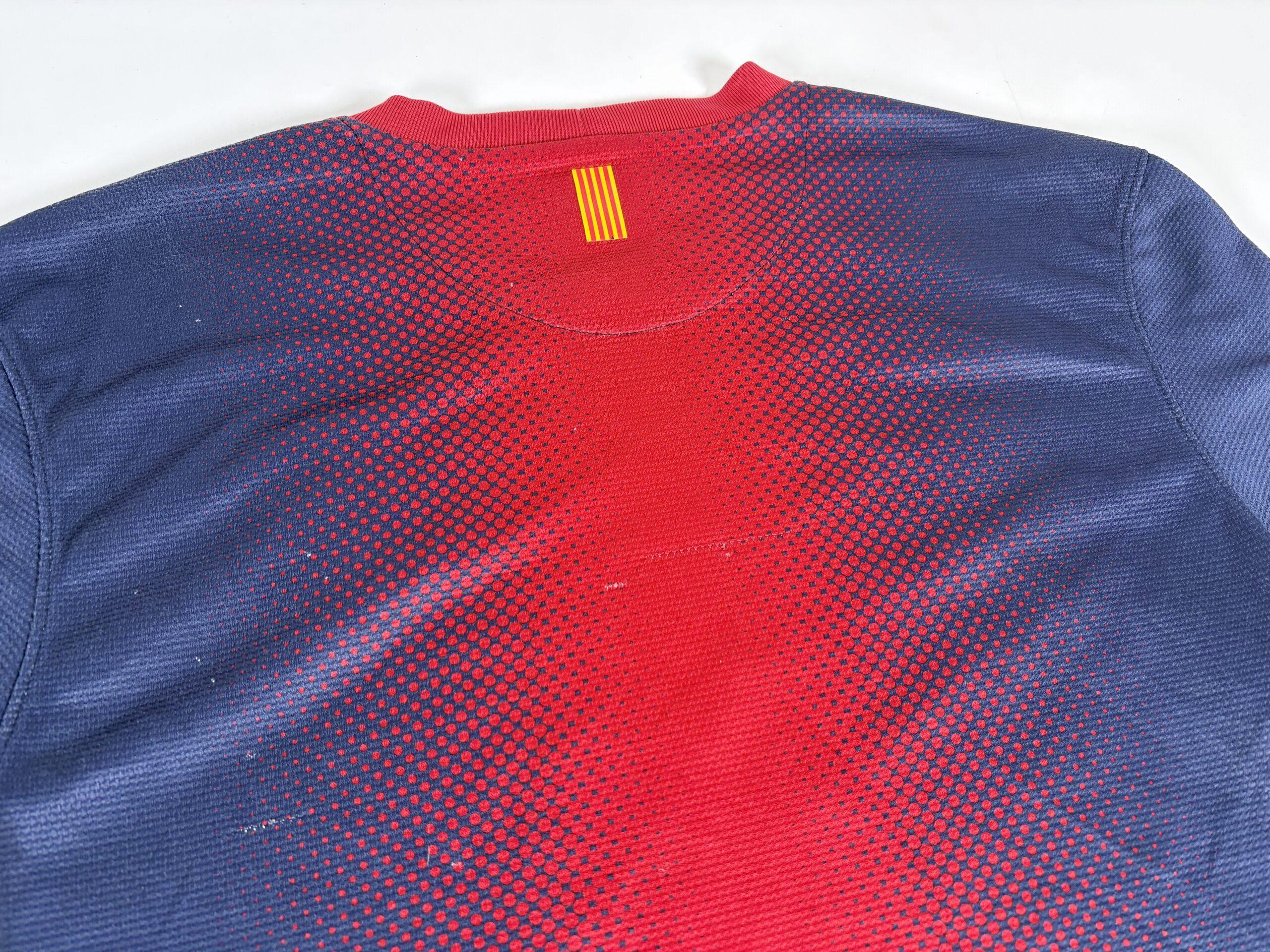 Barcelona FC 2012/13 Nike Home Football Shirt S - Image 9