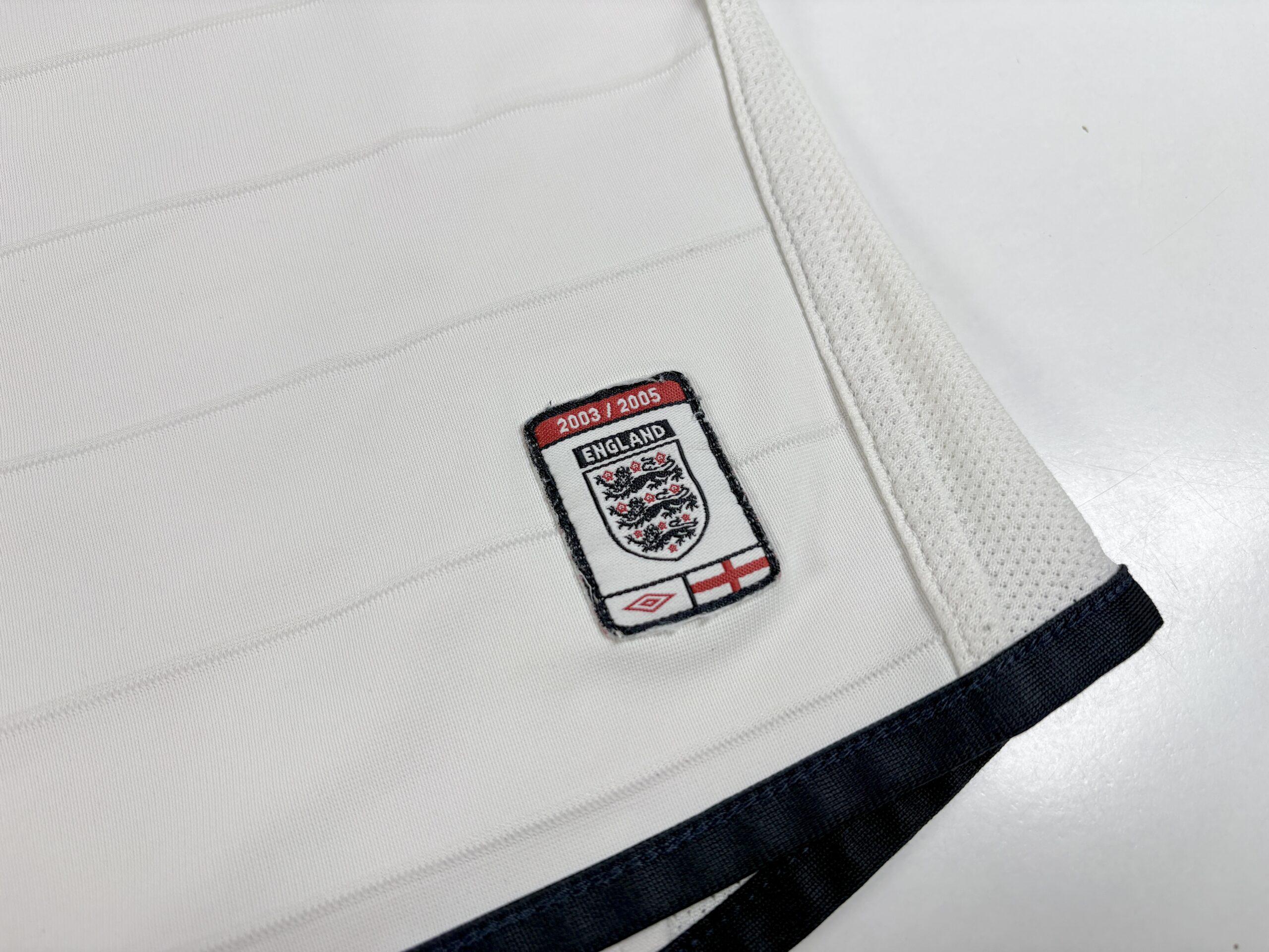 ENGLAND 2003/05 Home Football Shirt Umbro L - Image 6