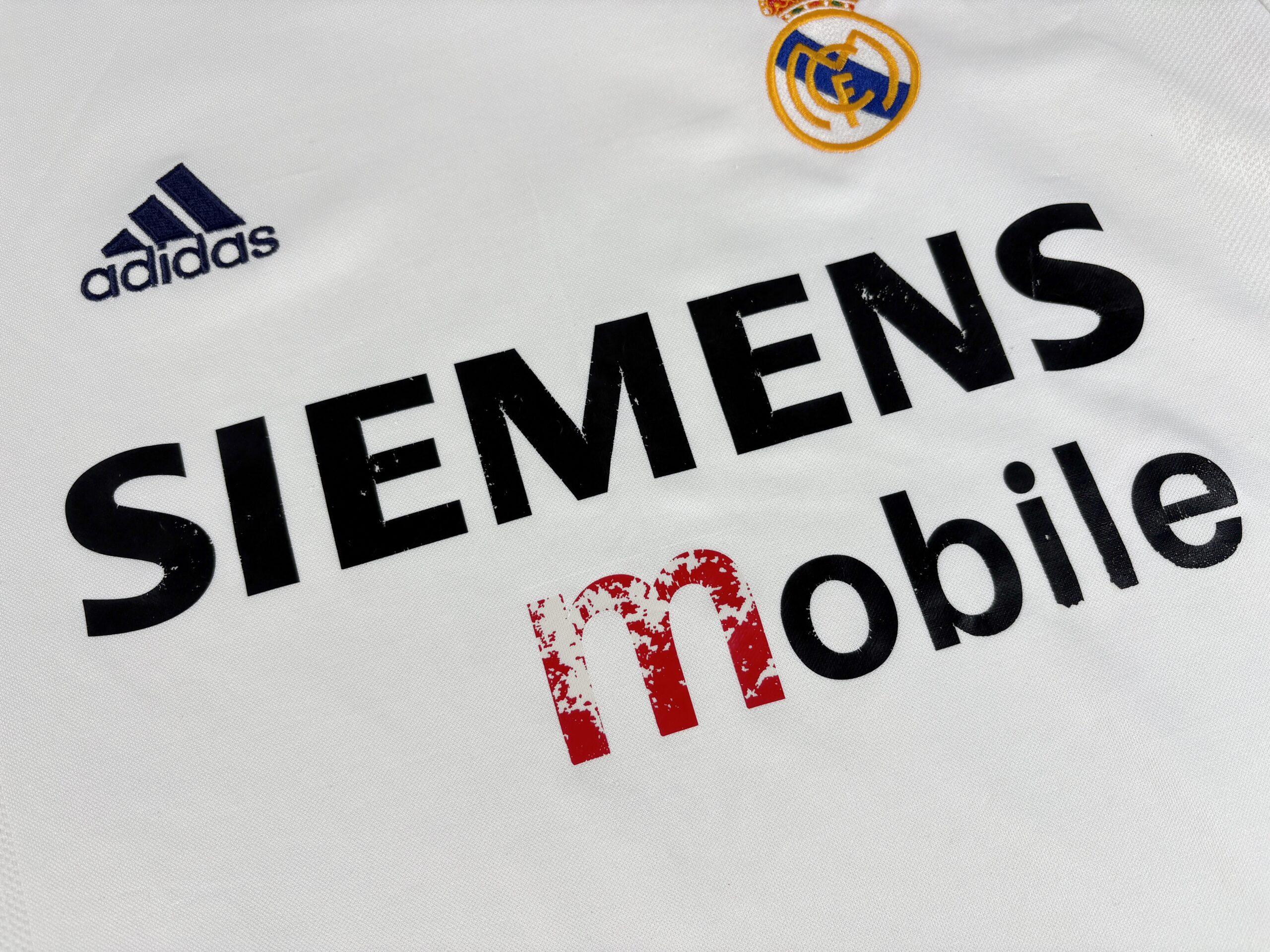 Real Madrid 2002/03 Adidas Home Football Shirt S - Image 10