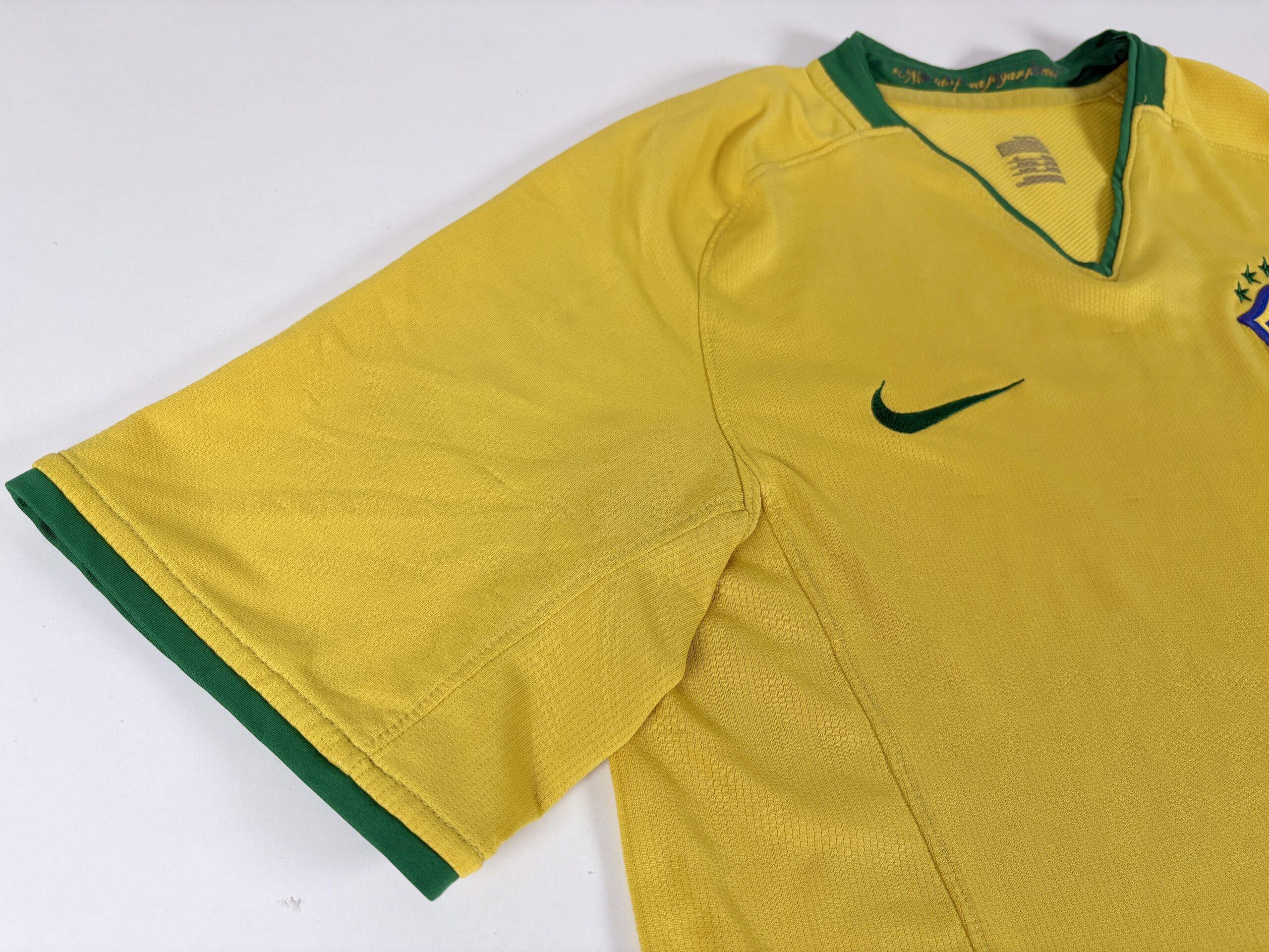BRAZIL 2008/10 NIKE Home Football Shirt M - Image 9