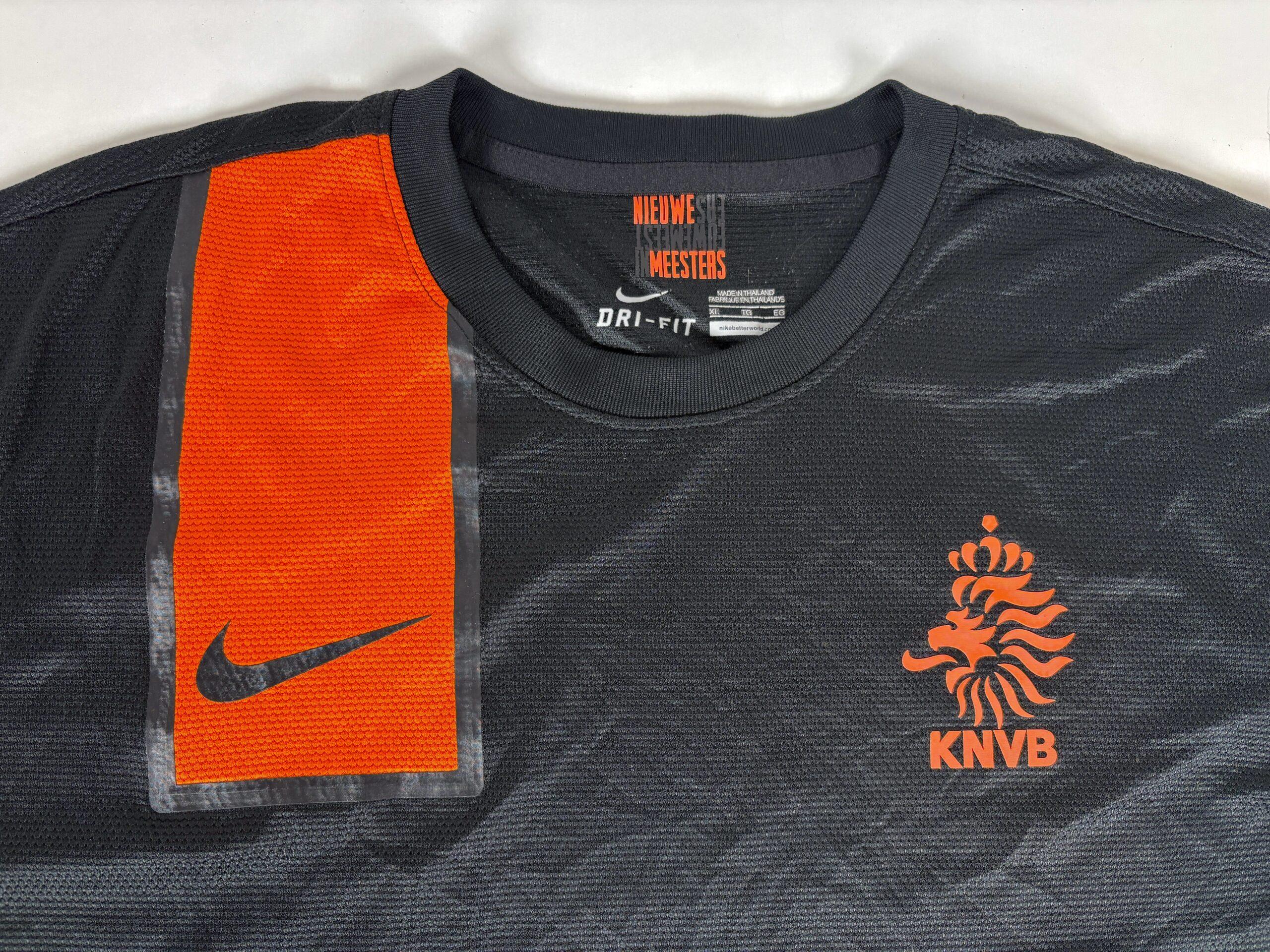 Netherlands 2012/13 NIKE Away Football Shirt XL - Image 3