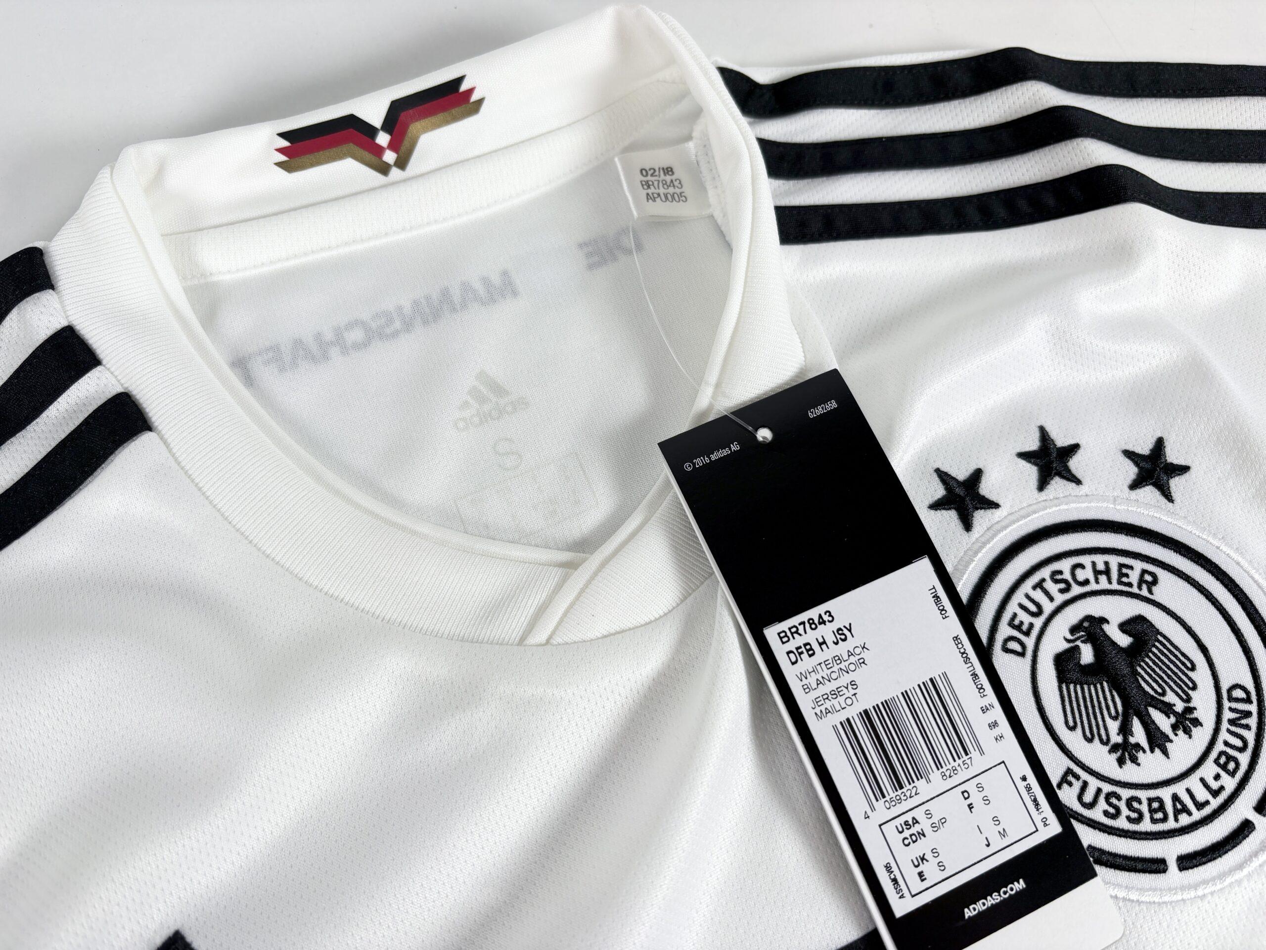 New GERMANY 2018/20 Adidas Home Football Shirt S - Image 6