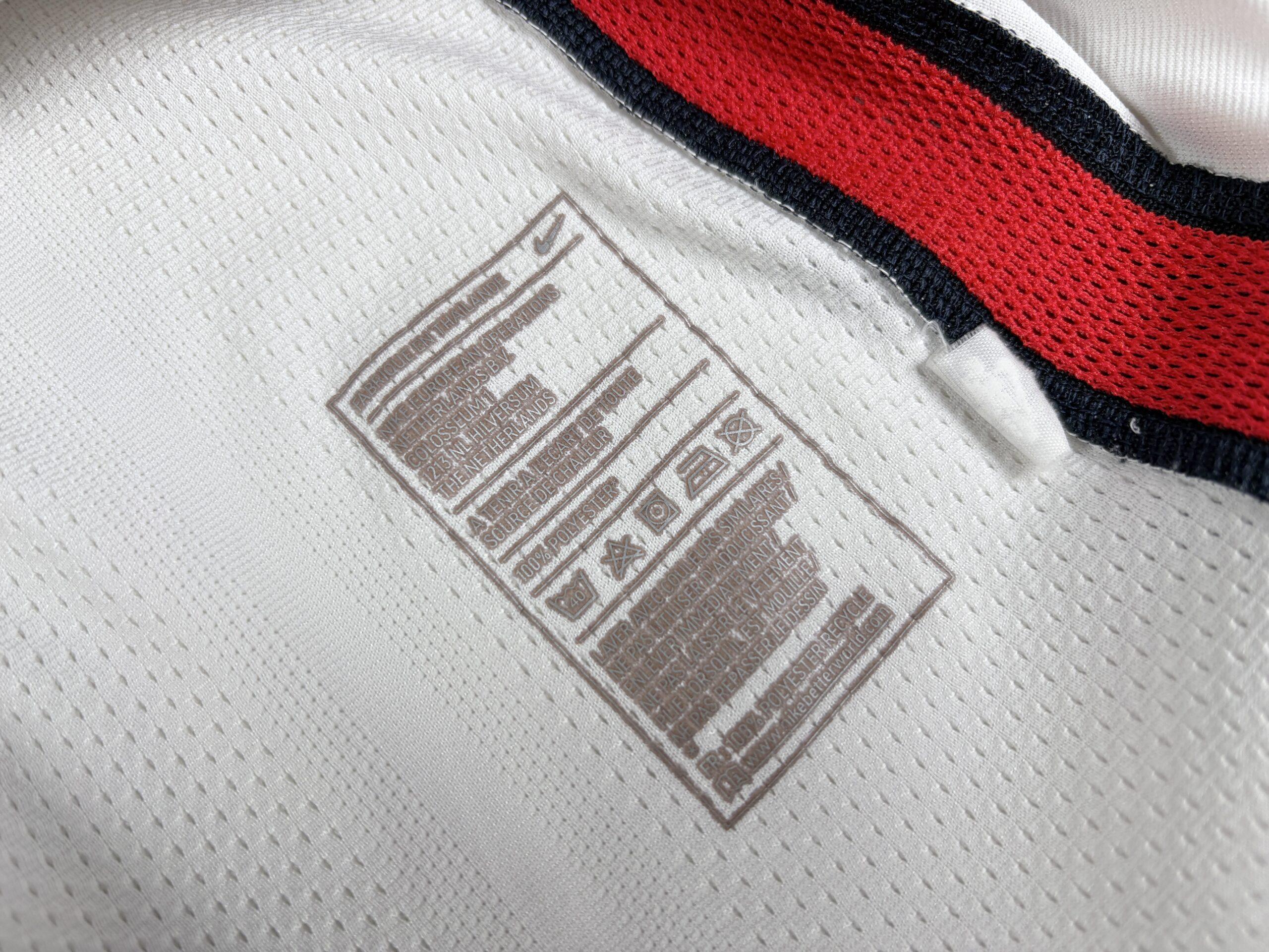 France National Team 2016/18 Nike Away Football Shirt S player - Image 9