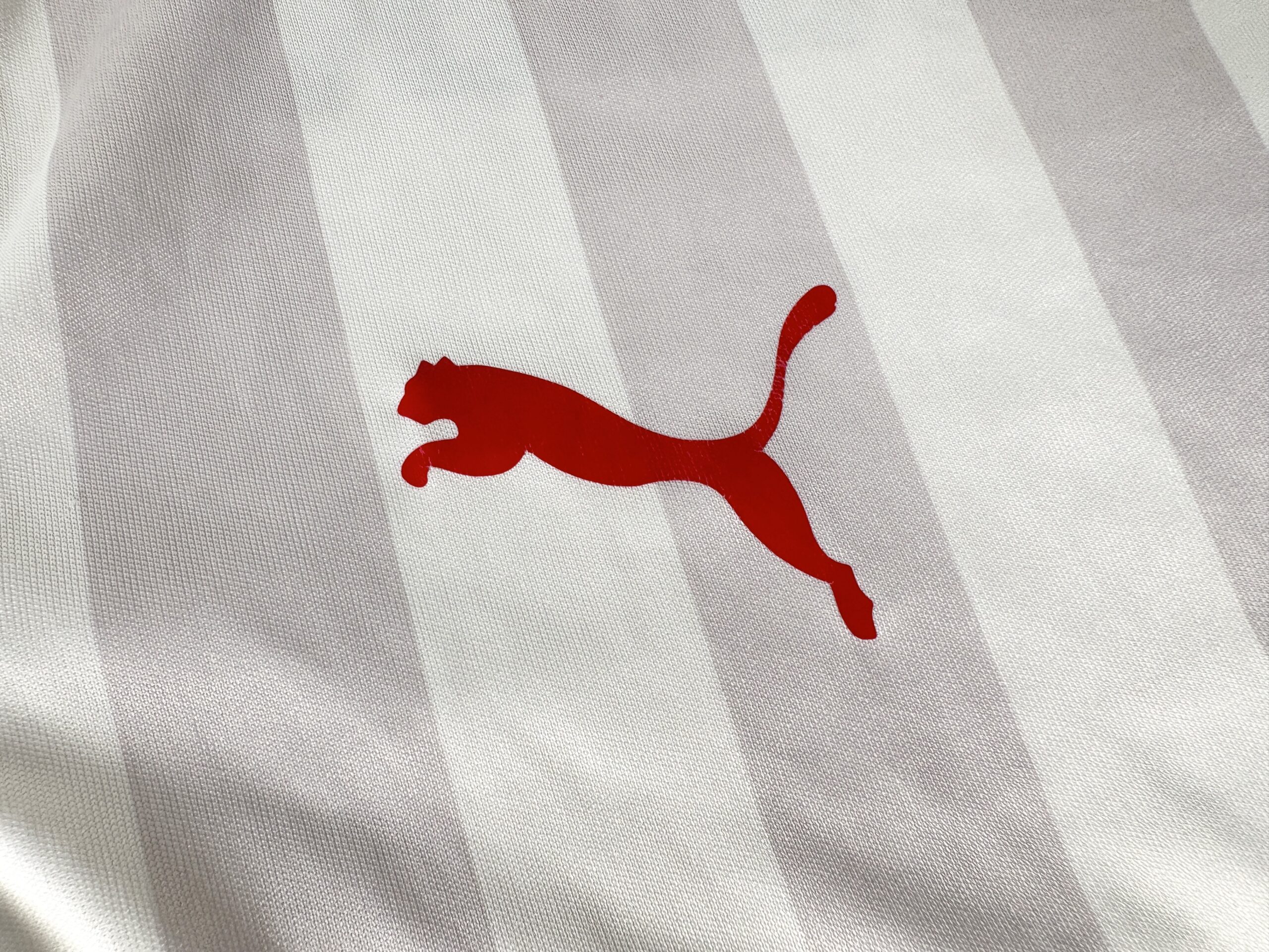 CA INDEPENDIENTE 2014/15 PUMA Special Football Shirt S - Image 8