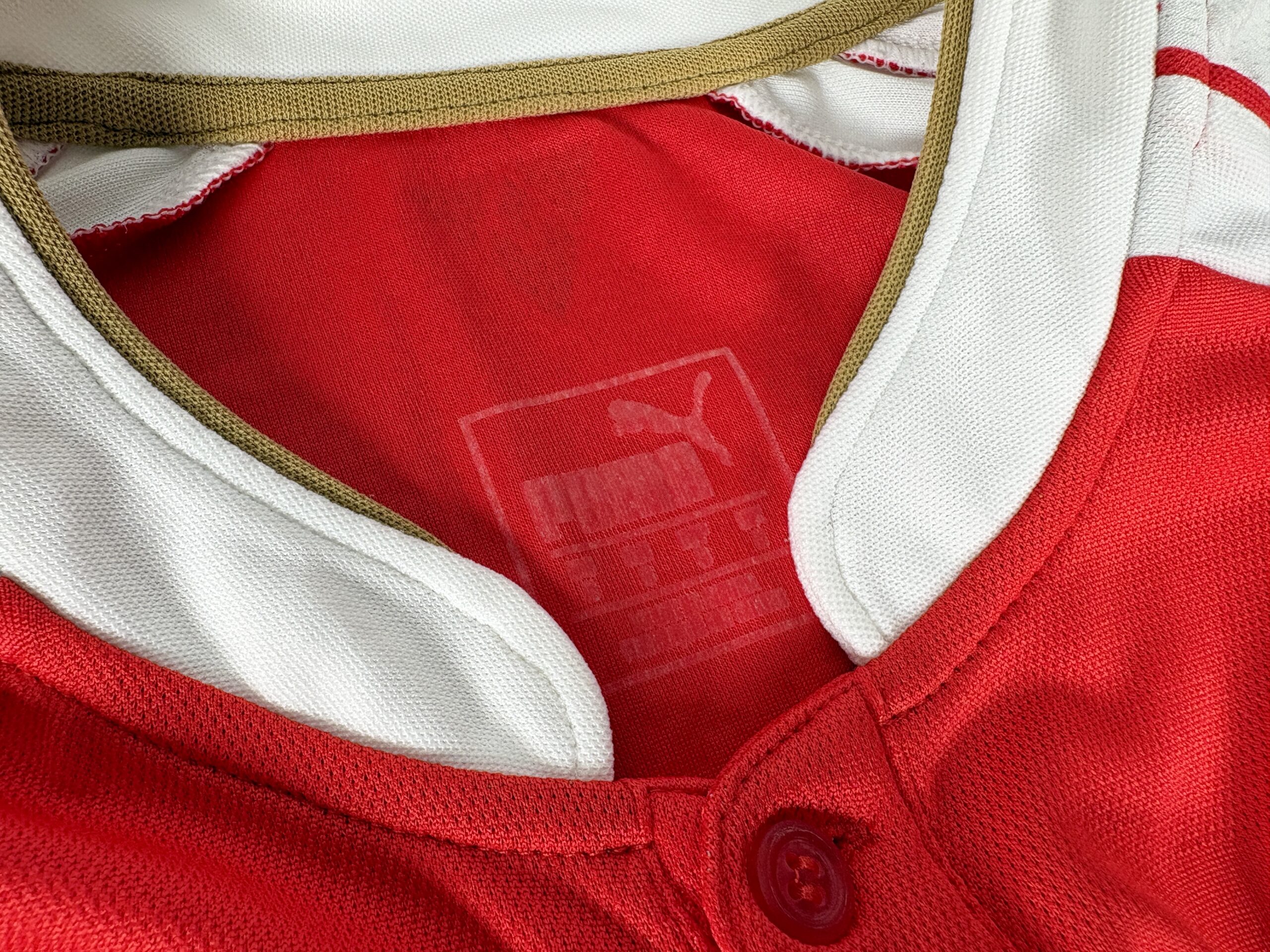 ARSENAL FC 2015/16 PUMA Home Football Shirt S - Image 5