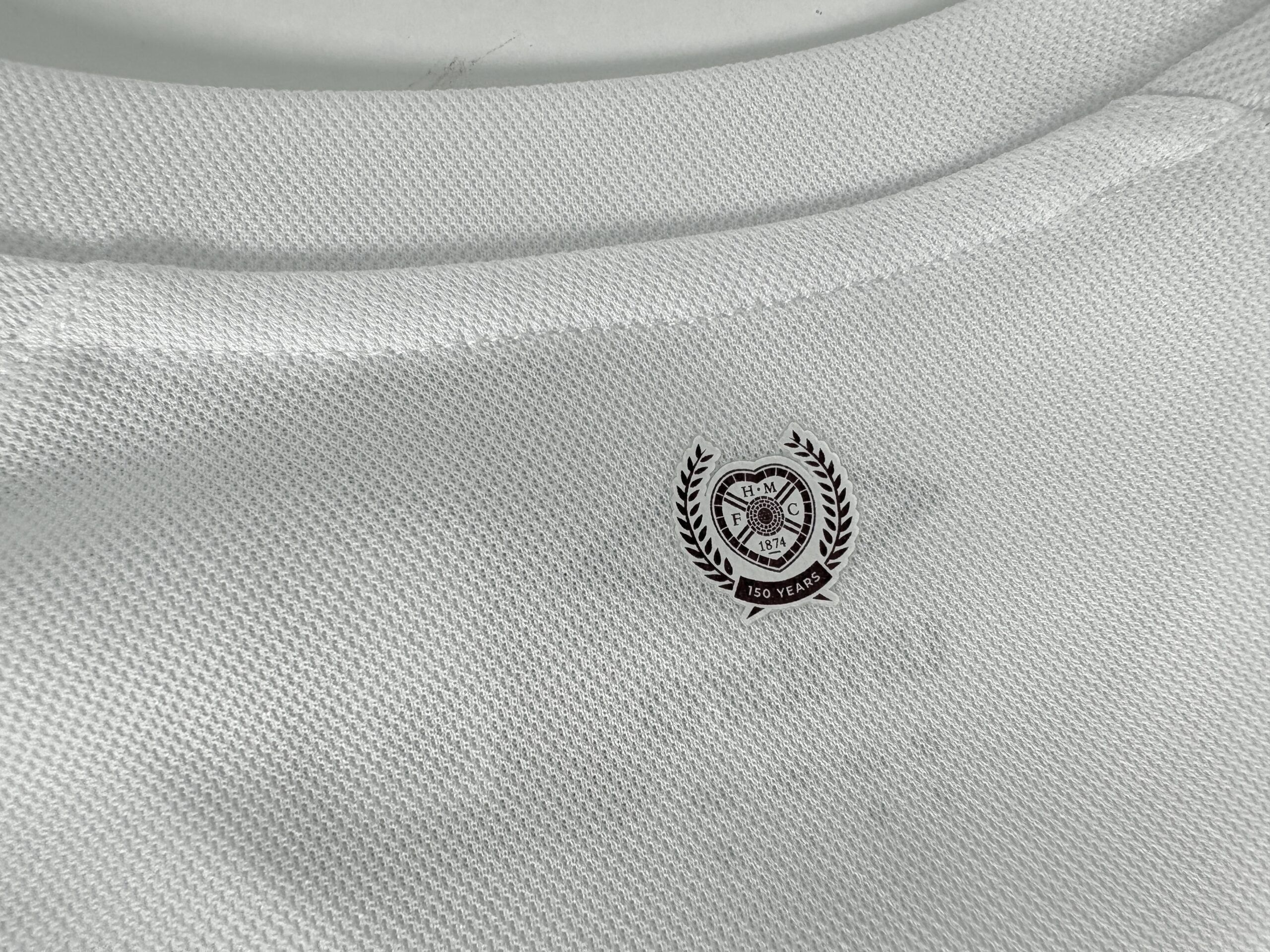 HEARTS 2023/24 UMBRO 150 Third Football Shirt M - Image 8